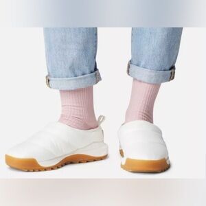 Sorel Woman’s ONA RMX PUFFY SLIP-ON SHOE Sz 10 Color Sea Salt